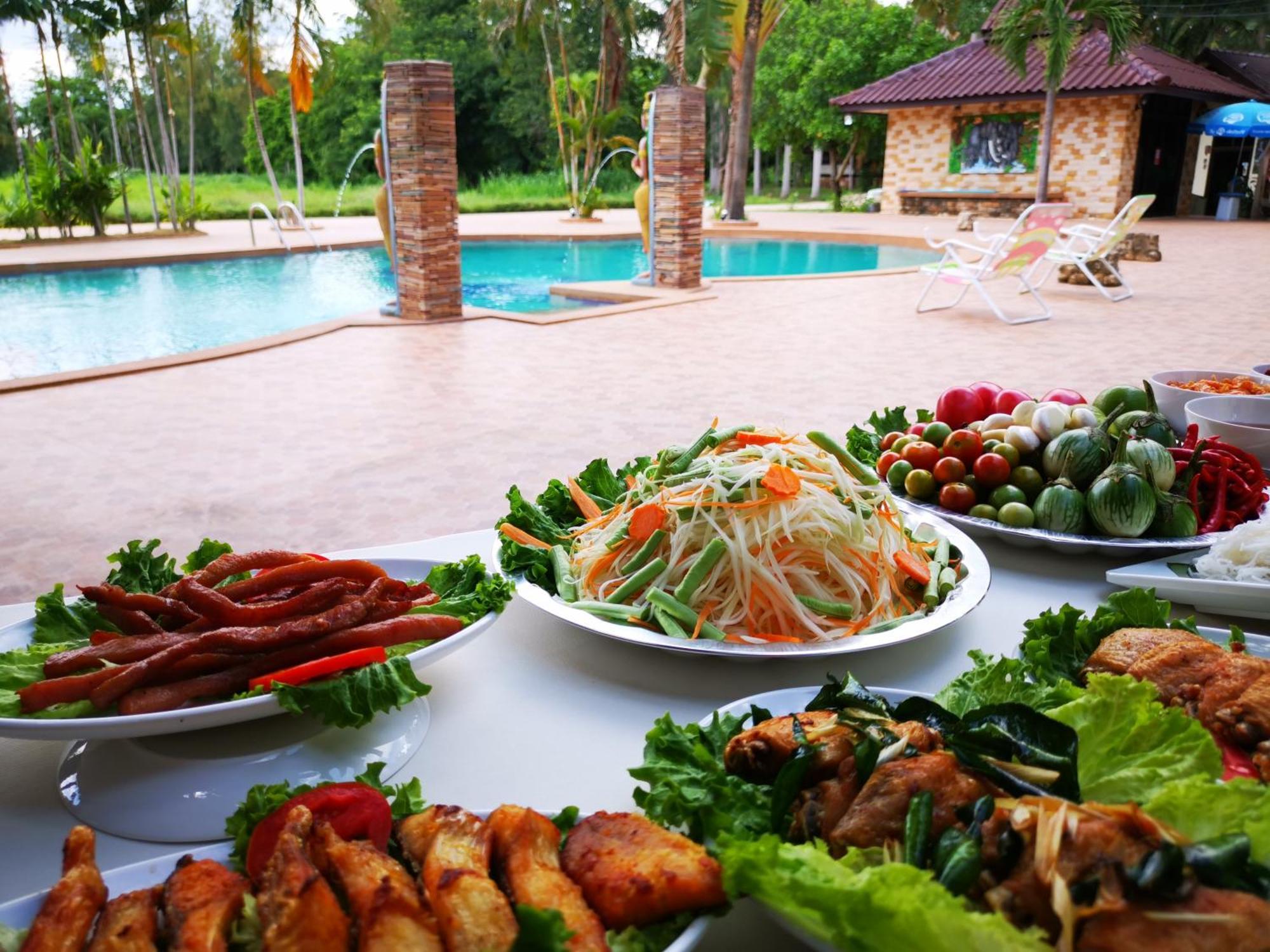 Rs Phong Riverside Resort Khon Kaen Eksteriør billede