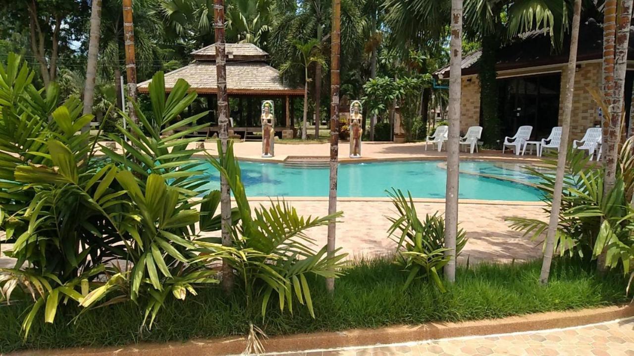 Rs Phong Riverside Resort Khon Kaen Eksteriør billede