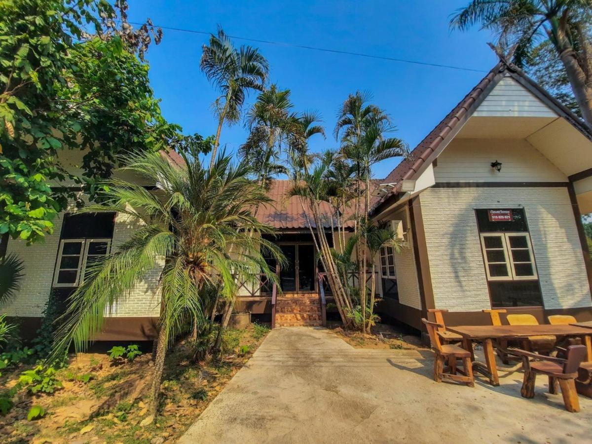 Rs Phong Riverside Resort Khon Kaen Eksteriør billede