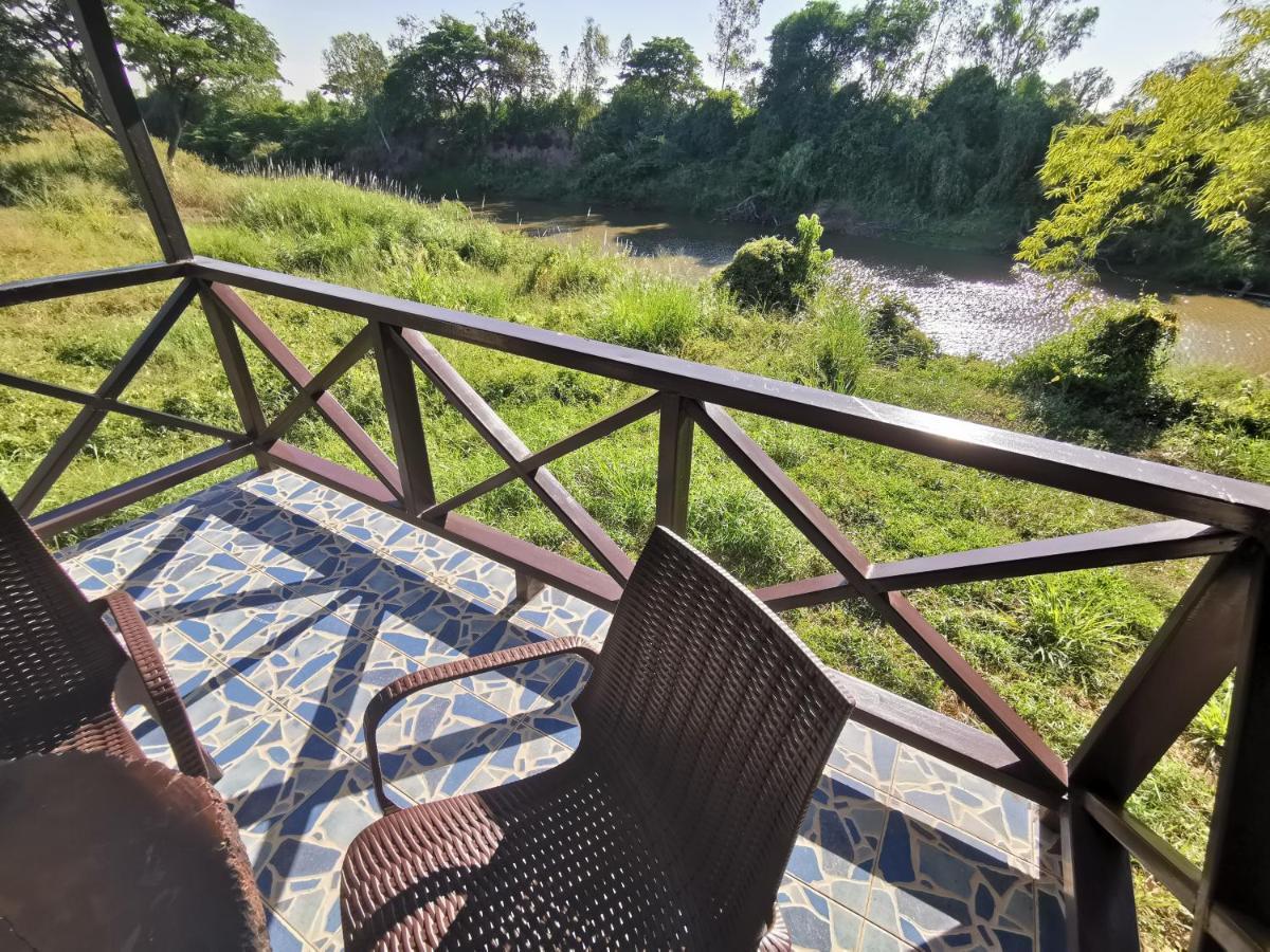 Rs Phong Riverside Resort Khon Kaen Eksteriør billede