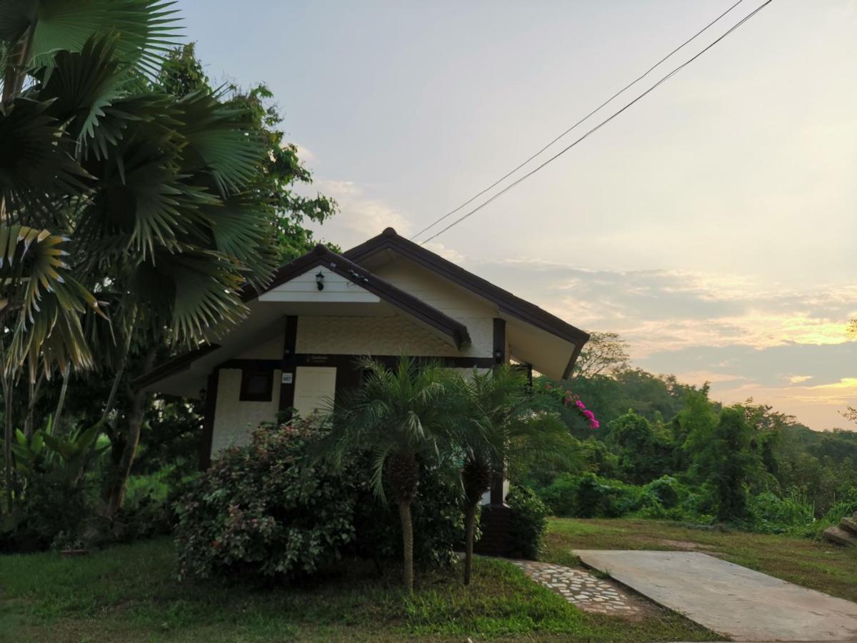 Rs Phong Riverside Resort Khon Kaen Eksteriør billede